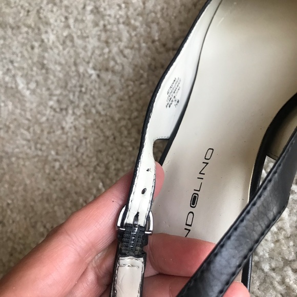 Sandals - Picture 7 of 7